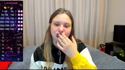 Snapshot of alanabrox chatting on 01/10/25, 07:04 Julia online show from 01/10/25, 07:04