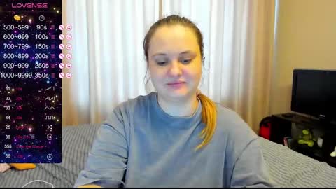 Snapshot of alanabrox chatting on 02/16/25, 09:15 Julia online show from 02/16/25, 09:15