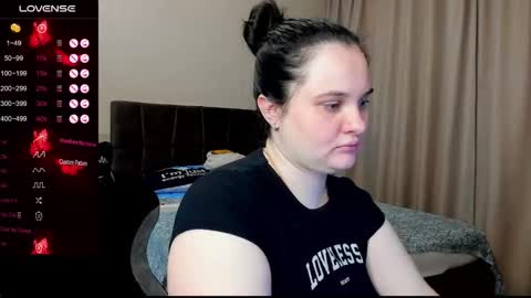 Snapshot of alanabrox chatting on 10/15/25, 12:33 Julia online show from 10/15/25, 12:33