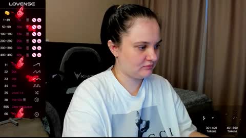 Snapshot of alanabrox chatting on 10/27/25, 12:09 Julia online show from 10/27/25, 12:09