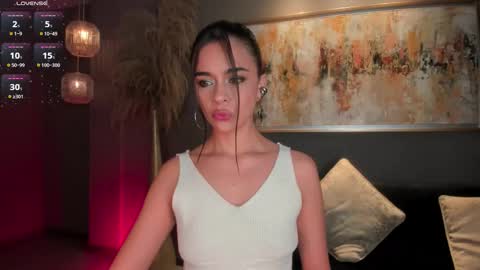 Alana online show from 09/11/25, 12:16