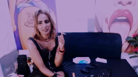 alanadelray online show from 01/06/25, 10:35