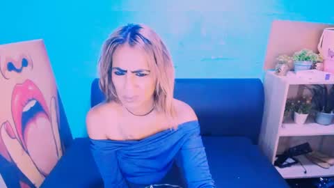 alanadelray online show from 01/31/25, 07:07