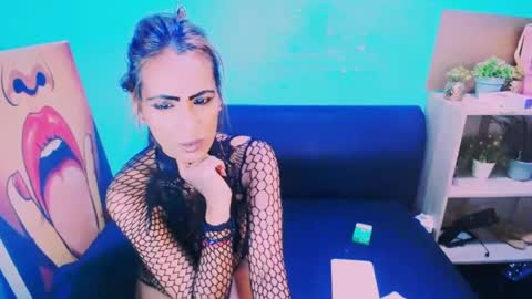 alanadelray online show from 02/03/25, 08:02