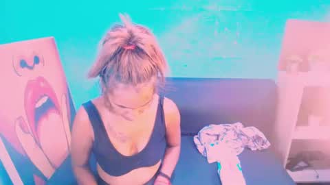 alanadelray online show from 02/06/25, 08:07