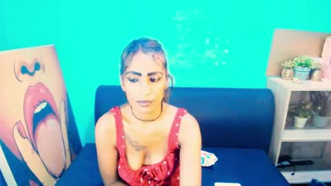 alanadelray online show from 02/14/25, 07:07