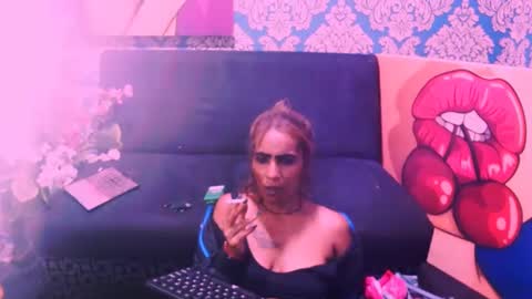 alanadelray online show from 02/27/25, 08:28
