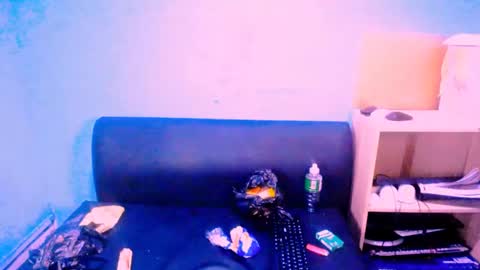 alanadelray online show from 03/05/25, 02:01