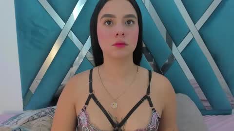Snapshot of alanaflores chatting on 09/20/25, 11:44 Alana Flores online show from 09/20/25, 11:44