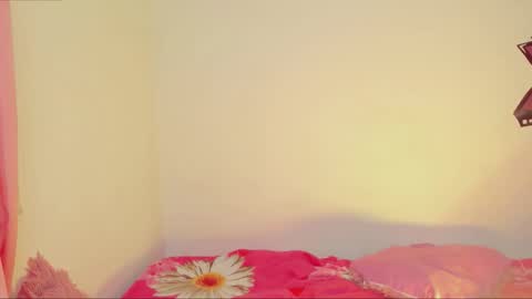 ALANA Please follow me  online show from 02/20/26, 05:59