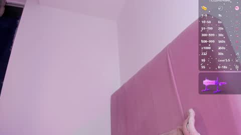 Snapshot of alanasnow__ chatting on 02/04/25, 11:59 Alana online show from 02/04/25, 11:59