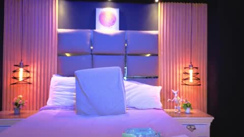 Sasha online show from 04/21/26, 11:16