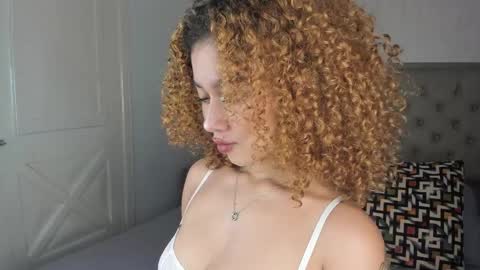 Snapshot of alanaxbrown chatting on 03/21/26, 12:10 Tell me Alana online show from 03/21/26, 12:10