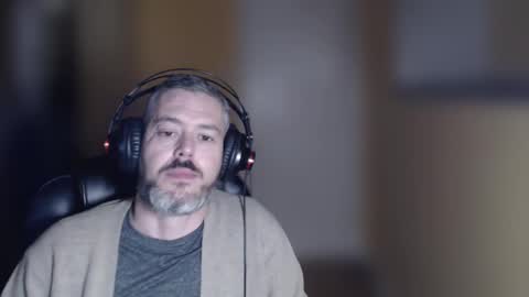 alanconn111 online show from 02/13/25, 04:43