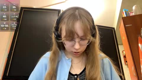 Stella online show from 09/08/25, 05:56