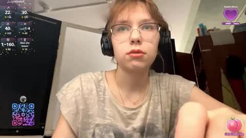 Stella online show from 09/28/25, 09:25