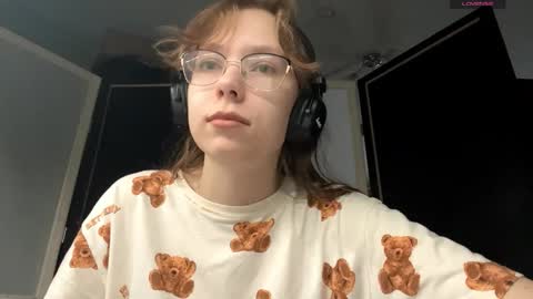 Stella online show from 11/02/25, 04:59