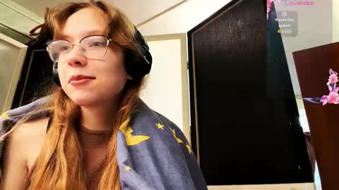 Stella online show from 11/07/25, 10:37