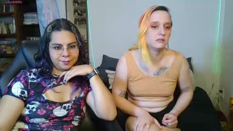 Alani online show from 10/24/25, 07:32