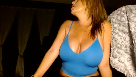 Snapshot of alannarack chatting on 05/05/26, 12:24 Alanna Rack online show from 05/05/26, 12:24