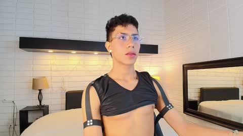 alannaughty_ online show from 01/07/25, 09:35