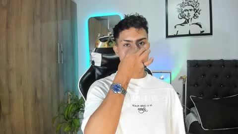 alannaughty_ online show from 02/17/26, 10:01