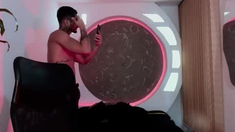 alan online show from 12/21/25, 01:07