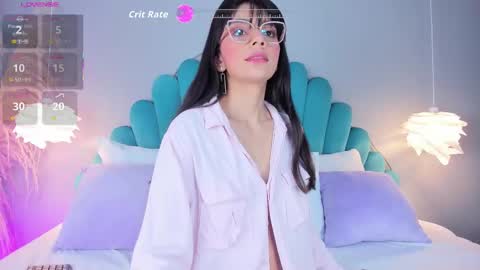 Alassia Hocthner online show from 11/24/25, 11:43