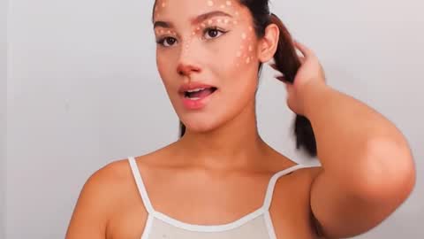 alasska_18 online show from 10/15/25, 09:37