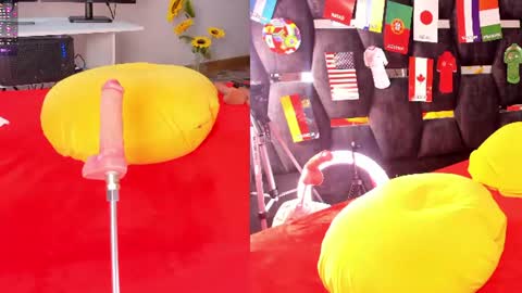 Snapshot of alazsanna1 chatting on 06/27/26, 12:37 Alazsanna online show from 06/27/26, 12:37