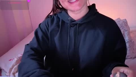 alba_toro535670 online show from 09/11/25, 12:16