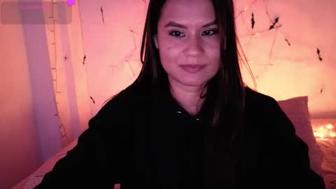 alba_toro535670 online show from 10/16/25, 12:28