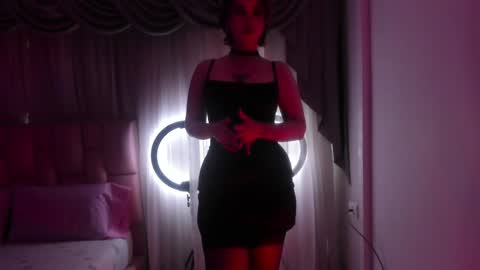 Snapshot of albaandthayron chatting on 01/21/25, 12:07 albaandthayron online show from 01/21/25, 12:07