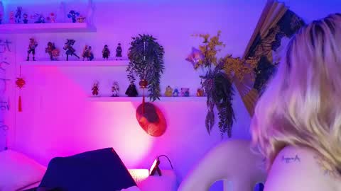 albaandthayron online show from 04/06/26, 12:06