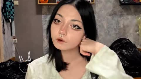 Im Katrina online show from 11/21/25, 05:00