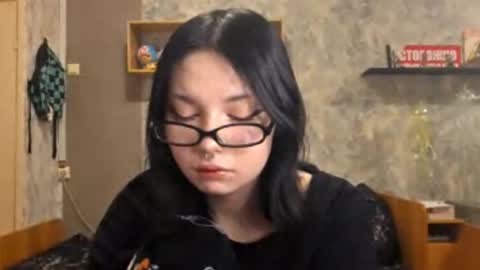 Im Katrina online show from 12/20/25, 02:24