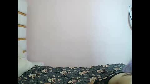 Snapshot of albertine1504 chatting on 03/08/26, 09:29 albertine1504 online show from 03/08/26, 09:29