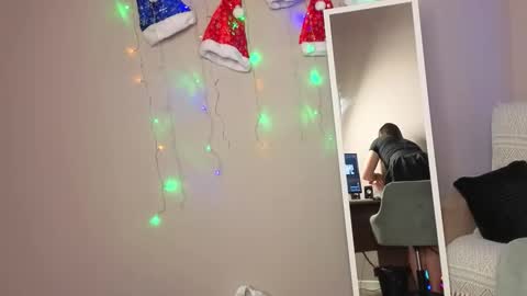 Snapshot of albi_sunny chatting on 01/07/26, 11:45 Albi online show from 01/07/26, 11:45