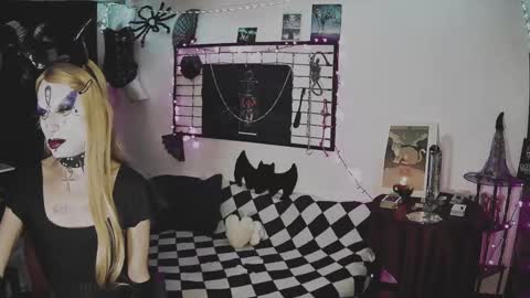 Mistic witch online show from 02/28/25, 01:58