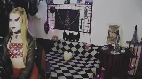 Mistic witch online show from 03/05/25, 12:16