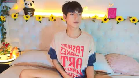 ale_aurarashi online show from 03/13/26, 04:19