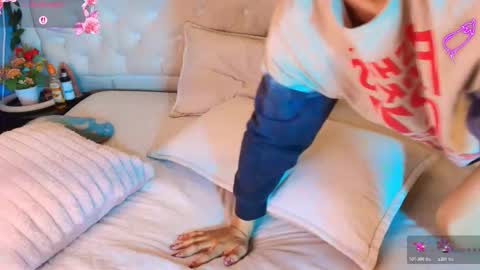 ale_aurarashi online show from 03/13/26, 04:24