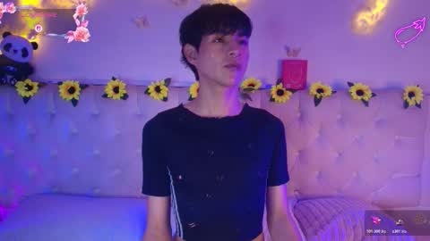 ale_aurarashi online show from 03/24/26, 04:17