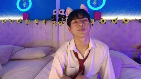 ale_aurarashi online show from 03/30/26, 01:17