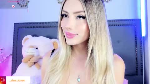 ALE LOVE online show from 10/18/25, 02:14