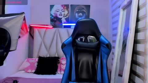 ale_noah_xxx online show from 12/15/24, 12:51