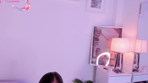Snapshot of aleexa_cute chatting on 06/24/26, 11:09 Alexa online show from 06/24/26, 11:09