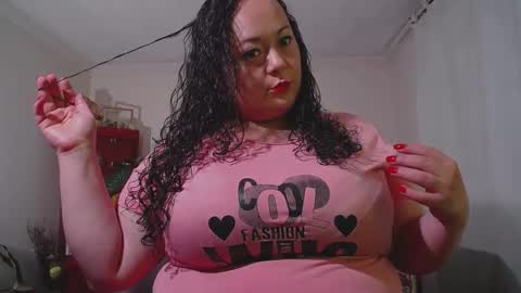 aleia taylor online show from 10/03/25, 01:13