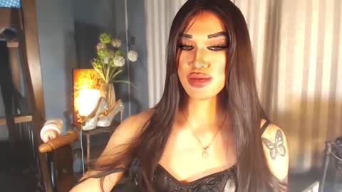 Snapshot of aleinacroft chatting on 02/12/25, 04:33 aleinacroft online show from 02/12/25, 04:33