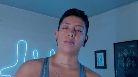 Alejandra online show from 12/03/25, 11:47